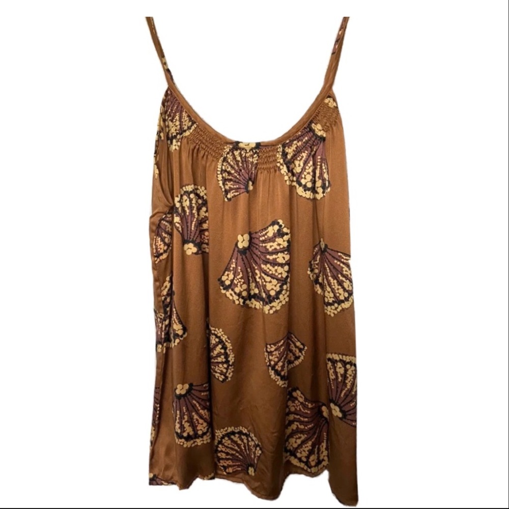 Tucker Silk Happy Fan Print Top size Small